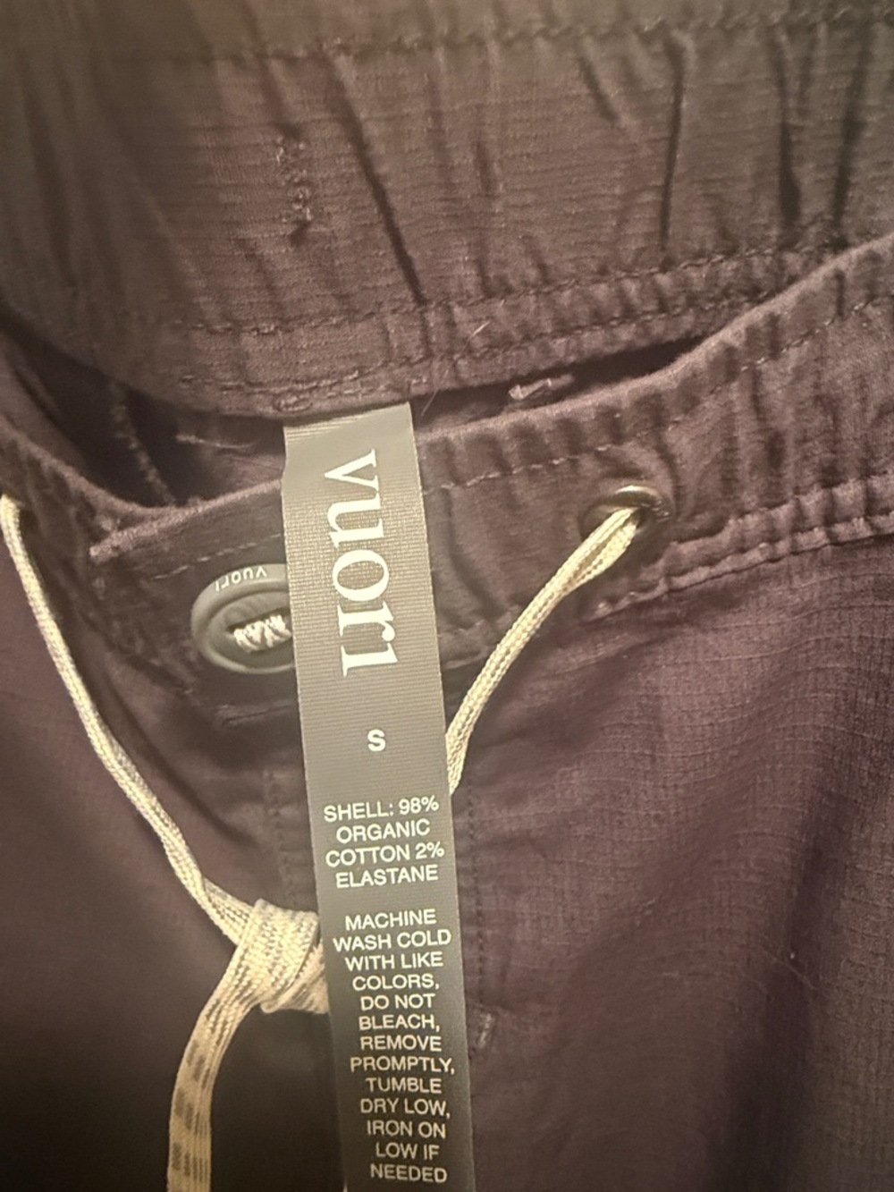 Vuori  Women’s Gray Drawstring Joggers with Zip Pocket - Picture 2 of 7